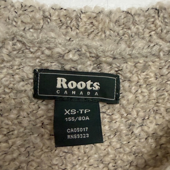 Roots Cream Textured Crew Neck Sweater - Picture 2 of 7